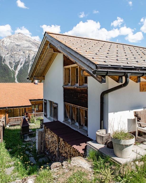 Nespecifikovaný výhled na hory nebo výhled na hory při pohledu z apartmánu