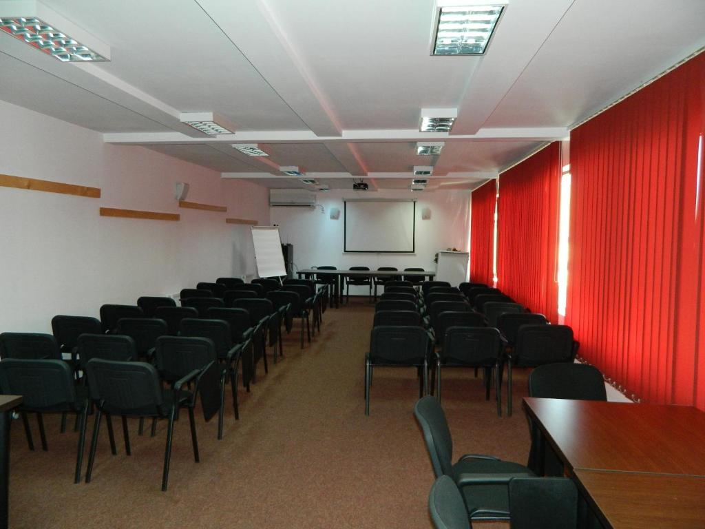 Hotel Razvan - Resim 45