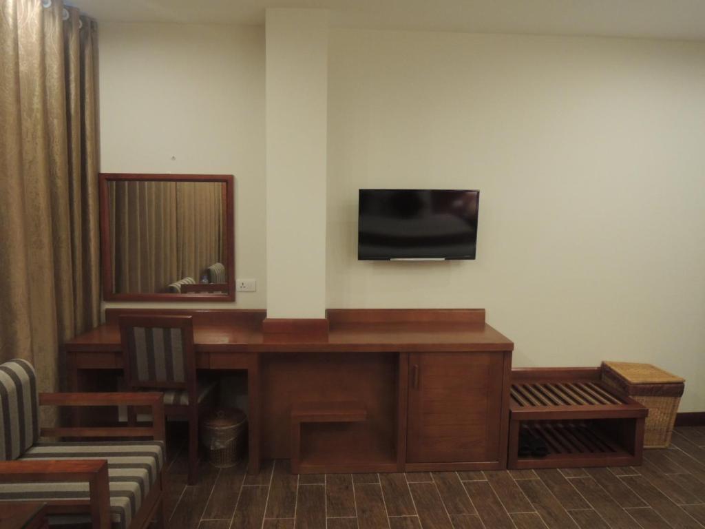 TV a/nebo společenská místnost v ubytování Bounty Hotel