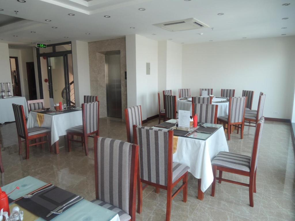 Restaurace v ubytování Bounty Hotel