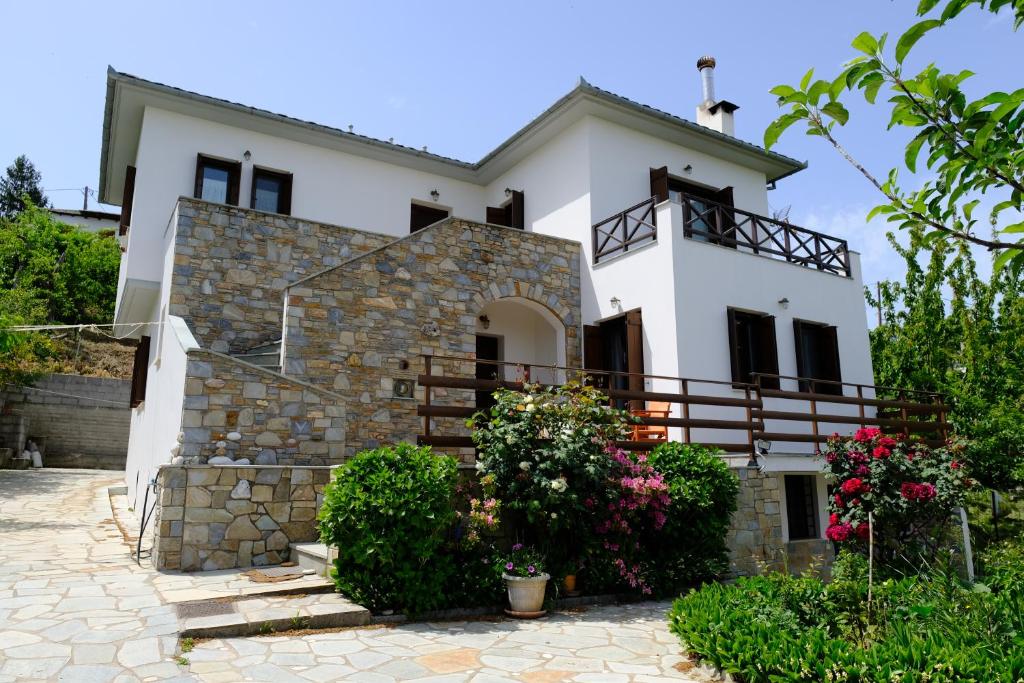 Villa con vistas a la casa en Feels like home apartment in Zagora en Zagora