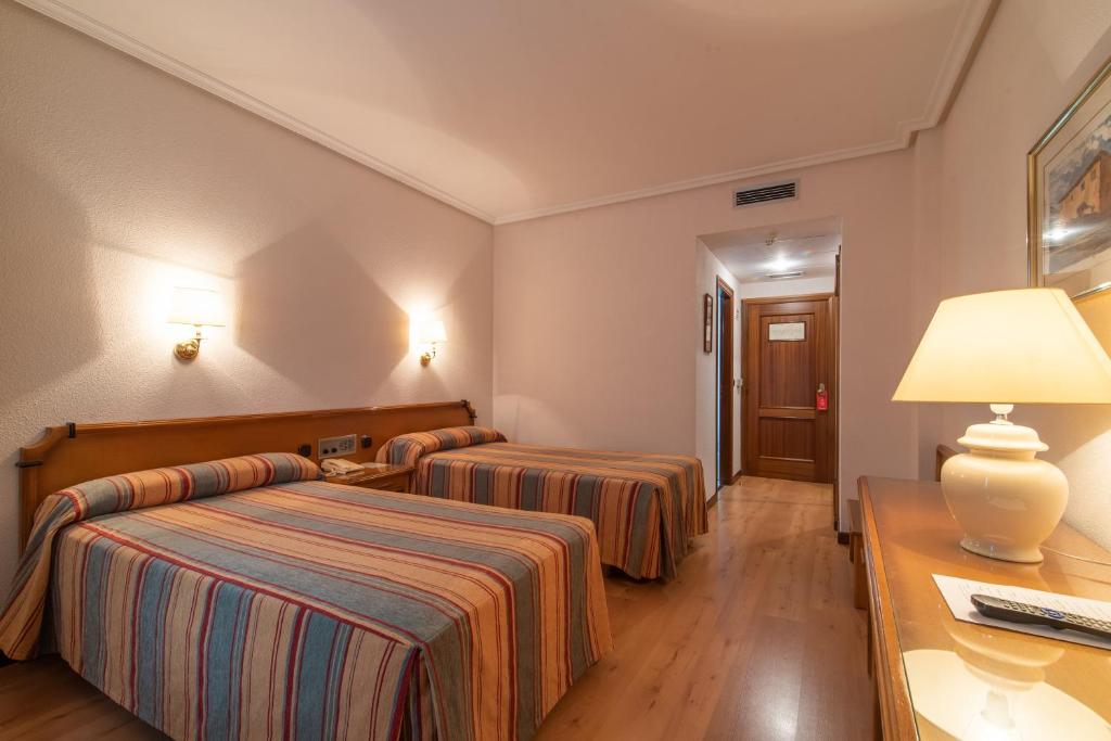 Hospedium Hotel Europa Centro, Magaz De Pisuerga ...