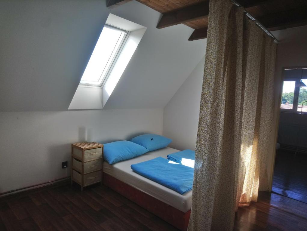 Postel nebo postele na pokoji v ubytování Chata Anča