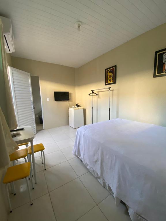  Pousada Hostal Iracema