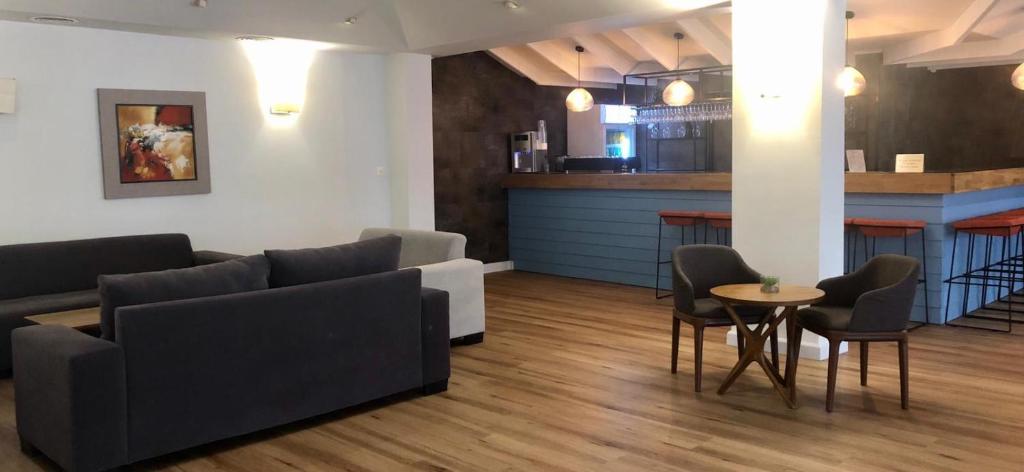 Posezení v ubytování Restal Hotel