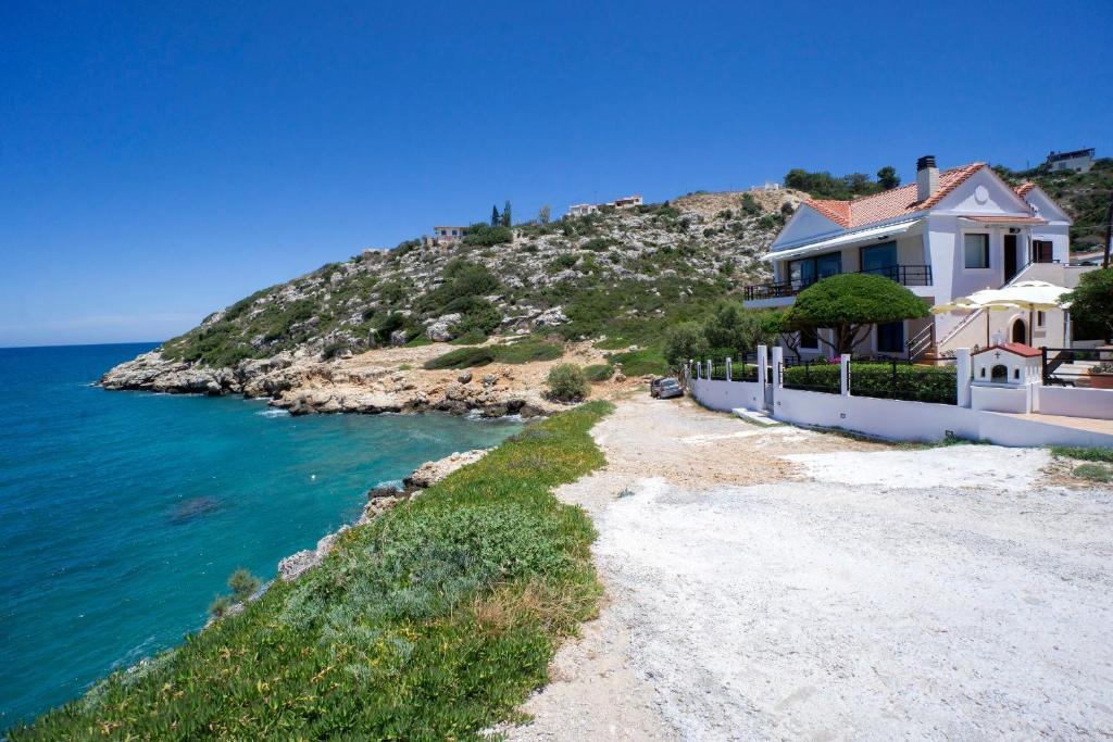 Fotografia z galérie ubytovania Ostria Seaside Home v destinácii Almirida