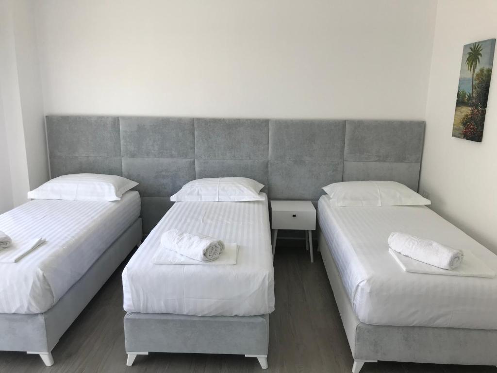 Postel nebo postele na pokoji v ubytování Edina by Hp Hotel