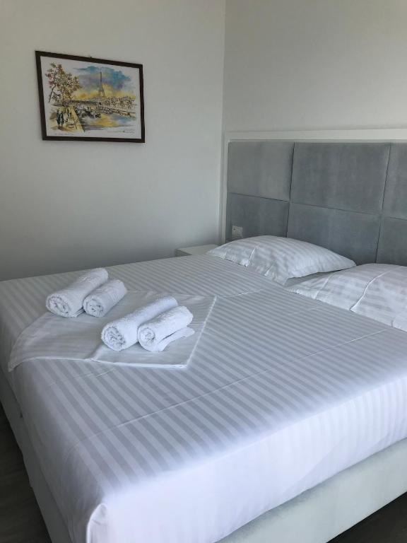 Postel nebo postele na pokoji v ubytování Edina by Hp Hotel