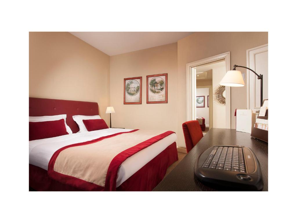 Hotel dei Borgognoni - Double Room (1 Adult)