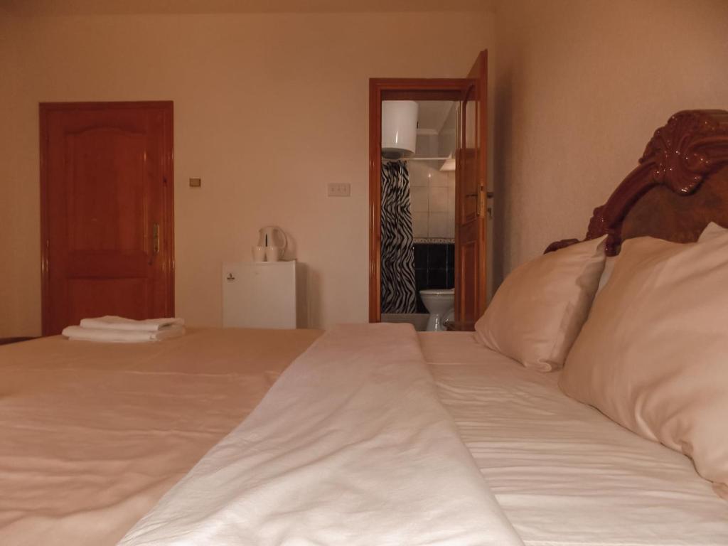 Postel nebo postele na pokoji v ubytování Guest house Naser