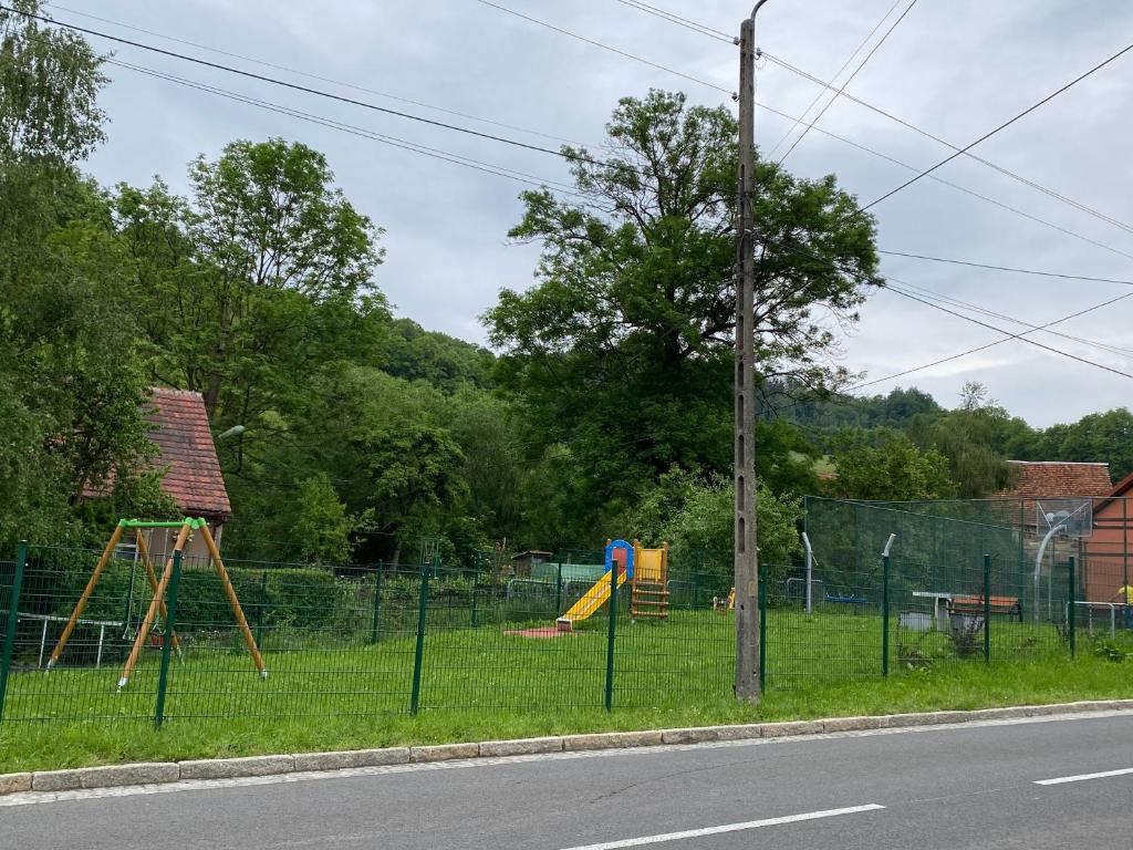 Detský kútik v ubytovaní Mały Domek w Górach Sowich