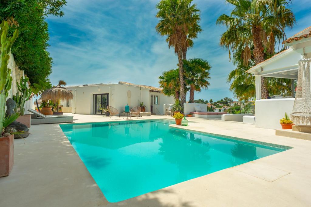 Bazén v ubytování Caballito de Mar Boutique Hotel nebo v jeho okolí