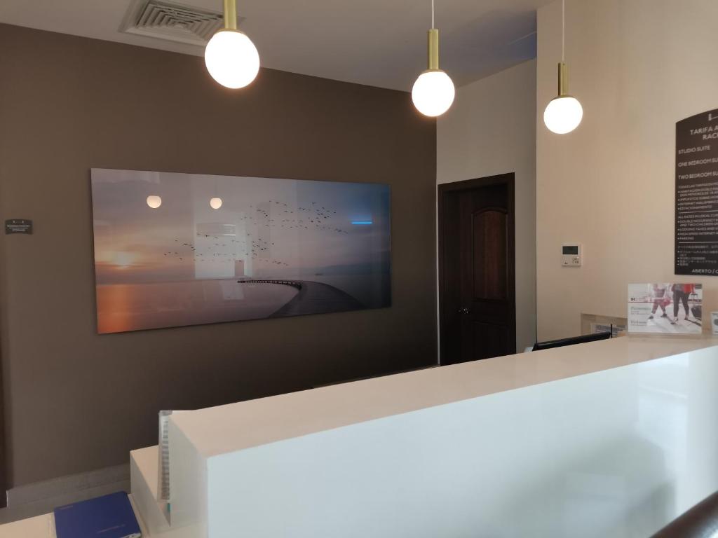 TV a/nebo společenská místnost v ubytování Staybridge Suites - Irapuato by IHG