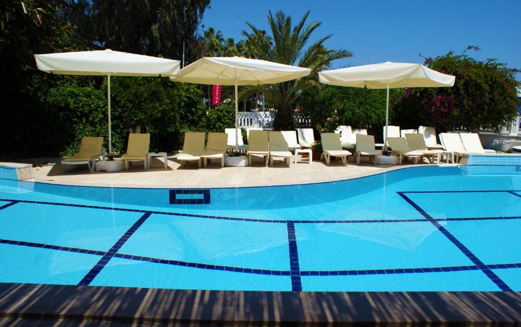 Бассейн в Kemer Hotel или поблизости