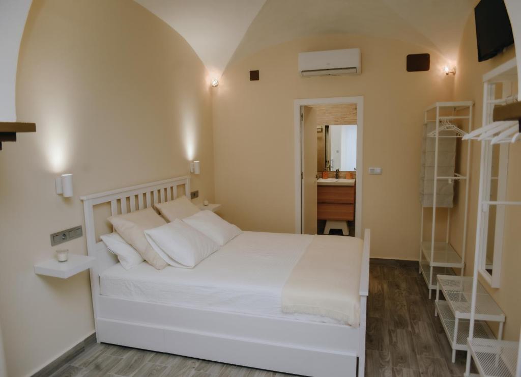 ERES EMÉRITA "Apartamentos & Suites" - 18