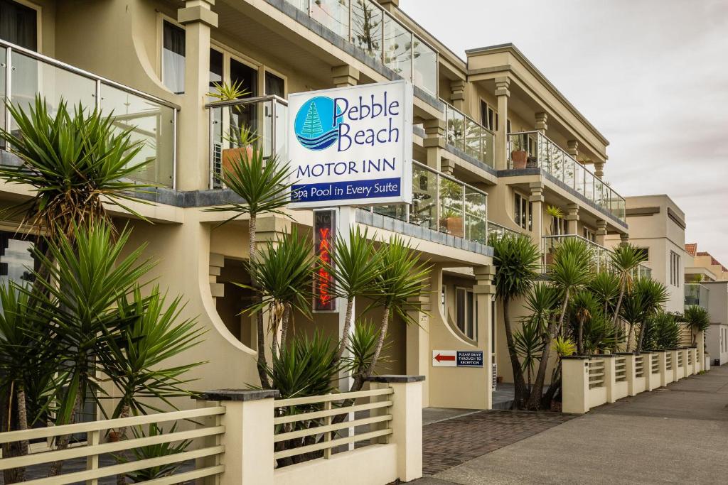 Pebble Beach Motor Inn - Resim 36