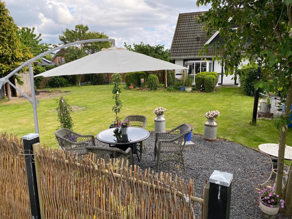 Zahrada ubytování Piccobello Bed & Breakfast Valløby Køge