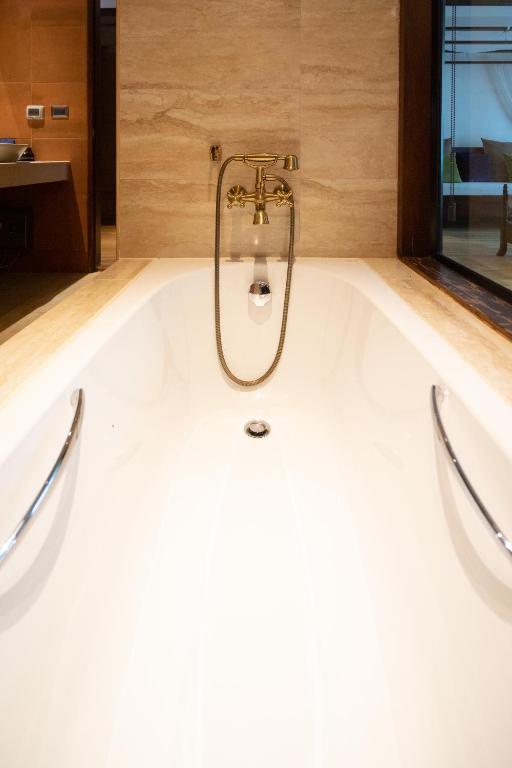 Phor Liang Meun Terracotta Arts - Resim 29