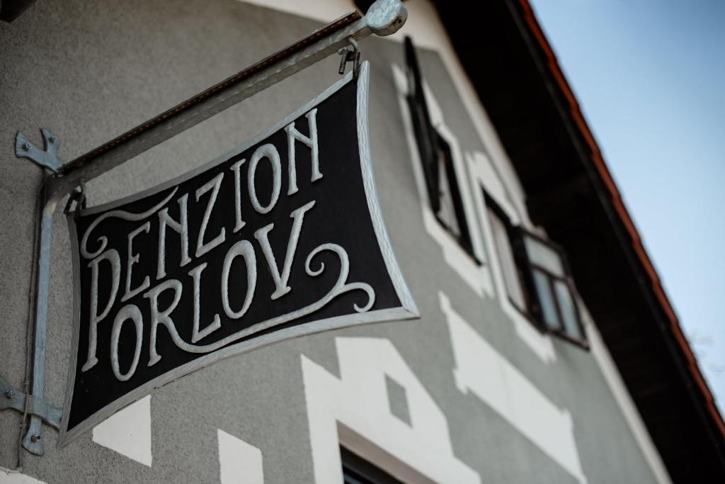 Certifikát, hodnocení, plakát nebo jiný dokument vystavený v ubytování Penzion Orlov