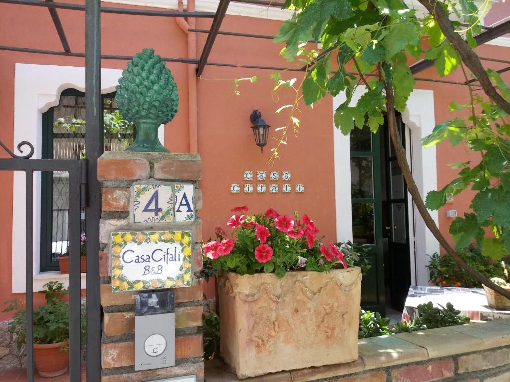 Certyfikat, podpis lub inny dokument wystawiony w obiekcie Casa Cifali