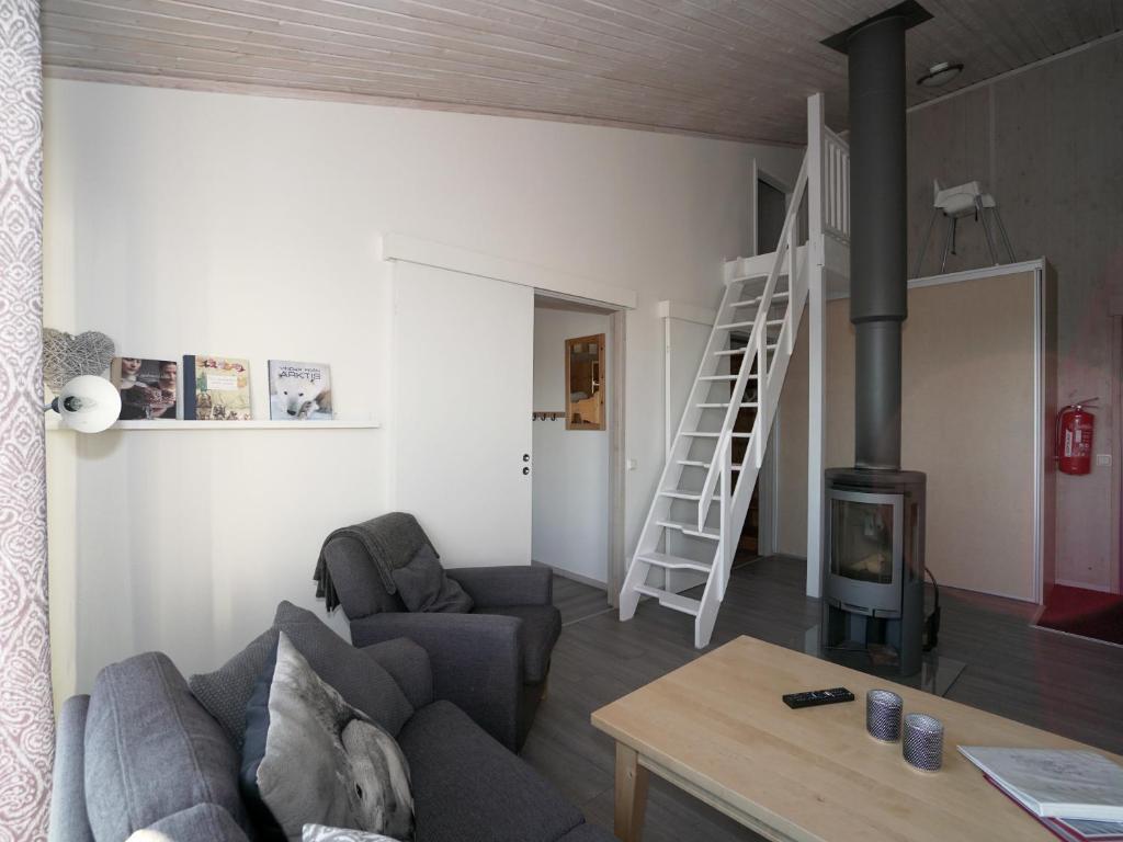 Zona de estar de Stuga i Järvsöbacken