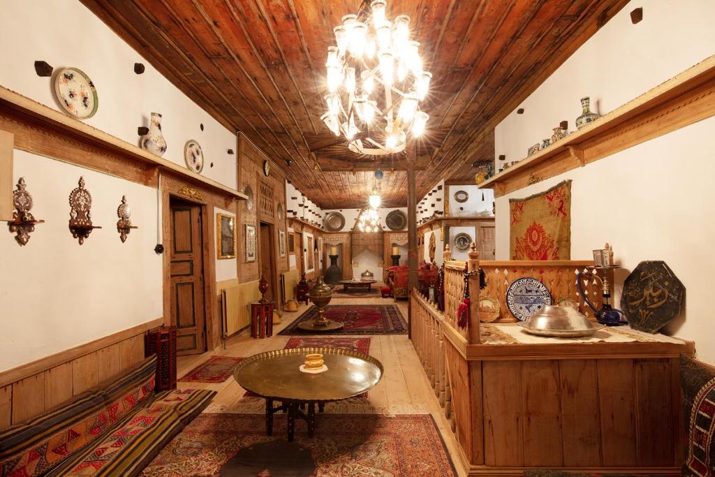A seating area at Yeniçeri Ahmet Ağa Konağı