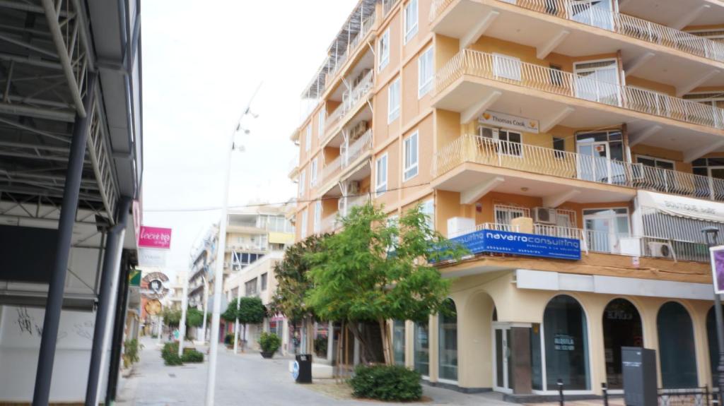 Apartamentos Astoria B - Benidorm, Benidorm – Updated 2023 Prices