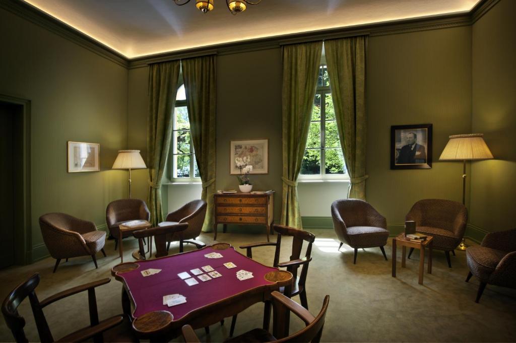 Posezení v ubytování Hotel Le Prese