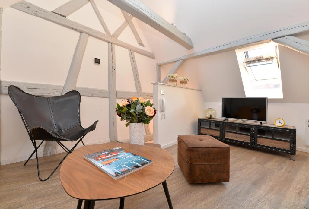 Appartement La petite terrasse sur les toits – photo 16