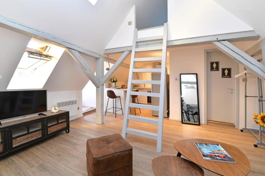 Appartement La petite terrasse sur les toits – photo 17