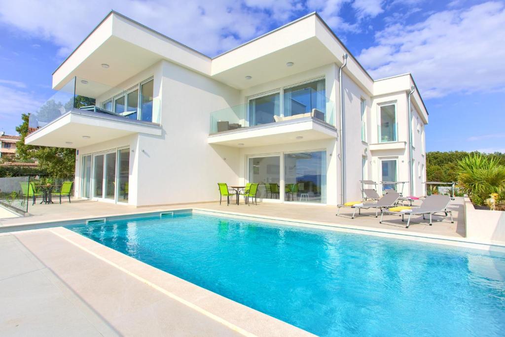 Fotografie z fotogalerie ubytování Villa Helines***** v destinaci Linardići