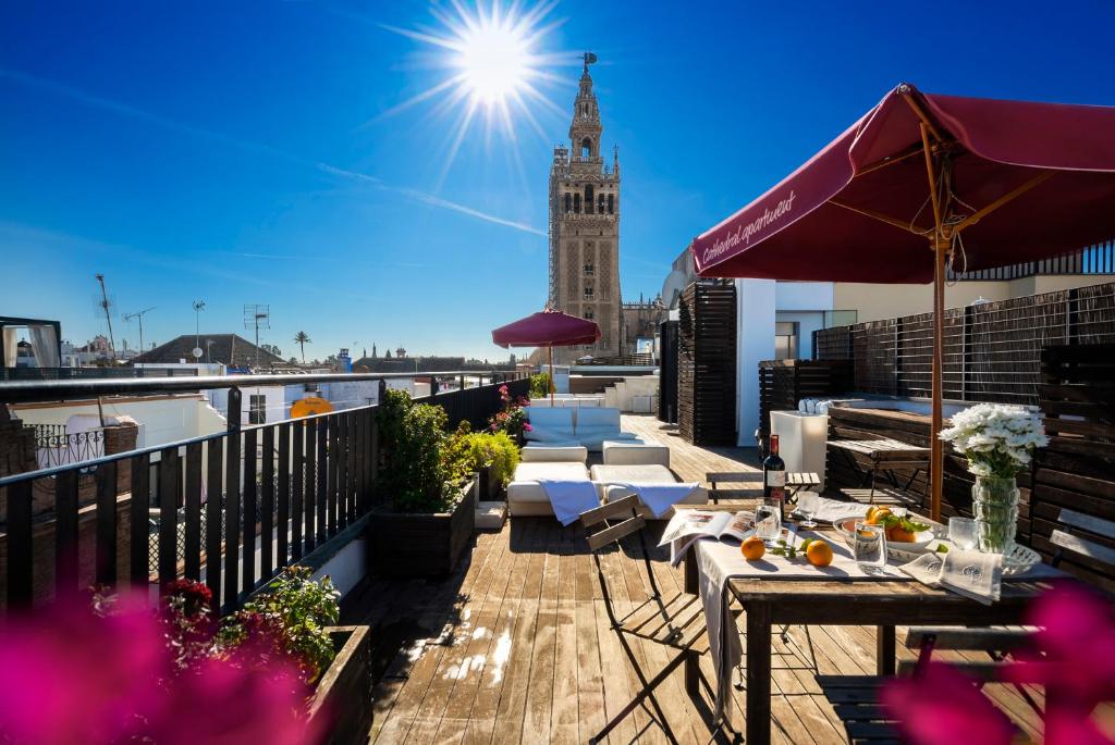 Cathedral Luxury Studio, Swimming Pool and Cathedral Views ...