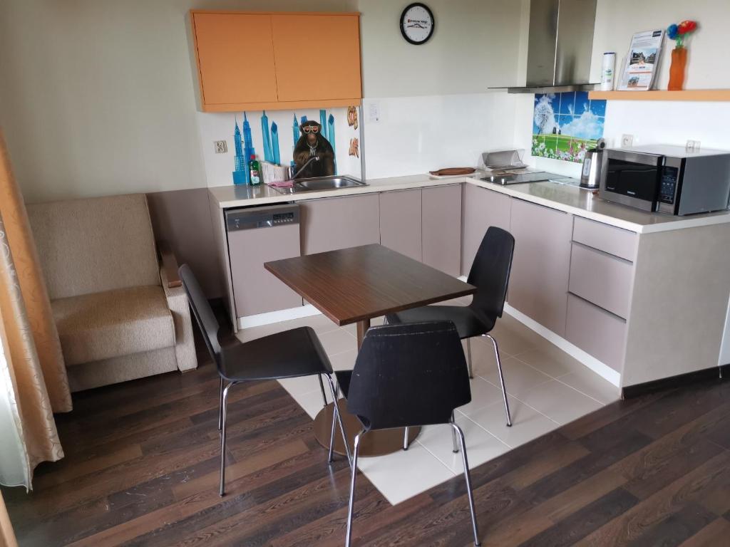 Apartamenty Sun & Snow Foka - zielona okolica, blisko plaży, blisko portu, plac zabaw - MATURAMENTO DELLA STUDIO
