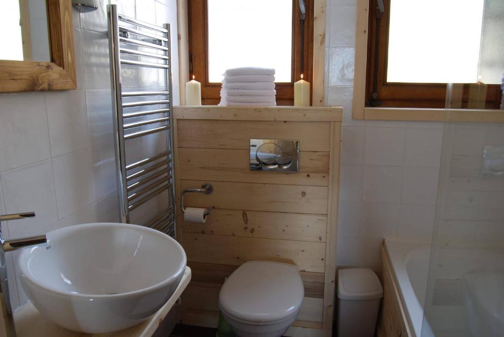 Koupelna v ubytov&aacute;n&iacute; Barbossine - Chalet - BO Immobilier