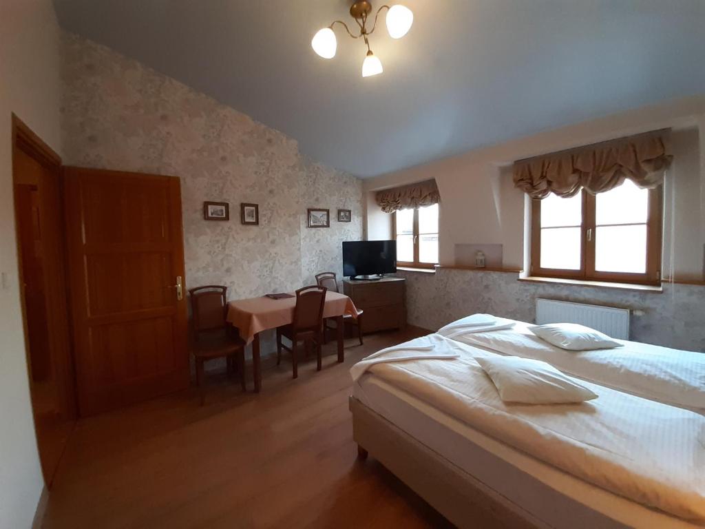 Kazimierz Secret - Resim 17