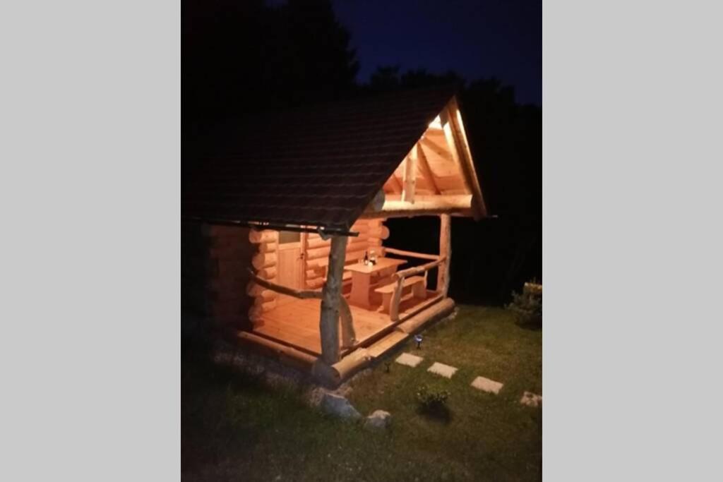 Budova, kde se prázdninový dům nachází