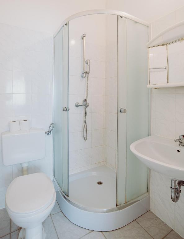 Alper Hotel am Potsdamer Platz - Resim 25