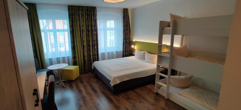 Hotel Goldene Traube - Suite Familiar