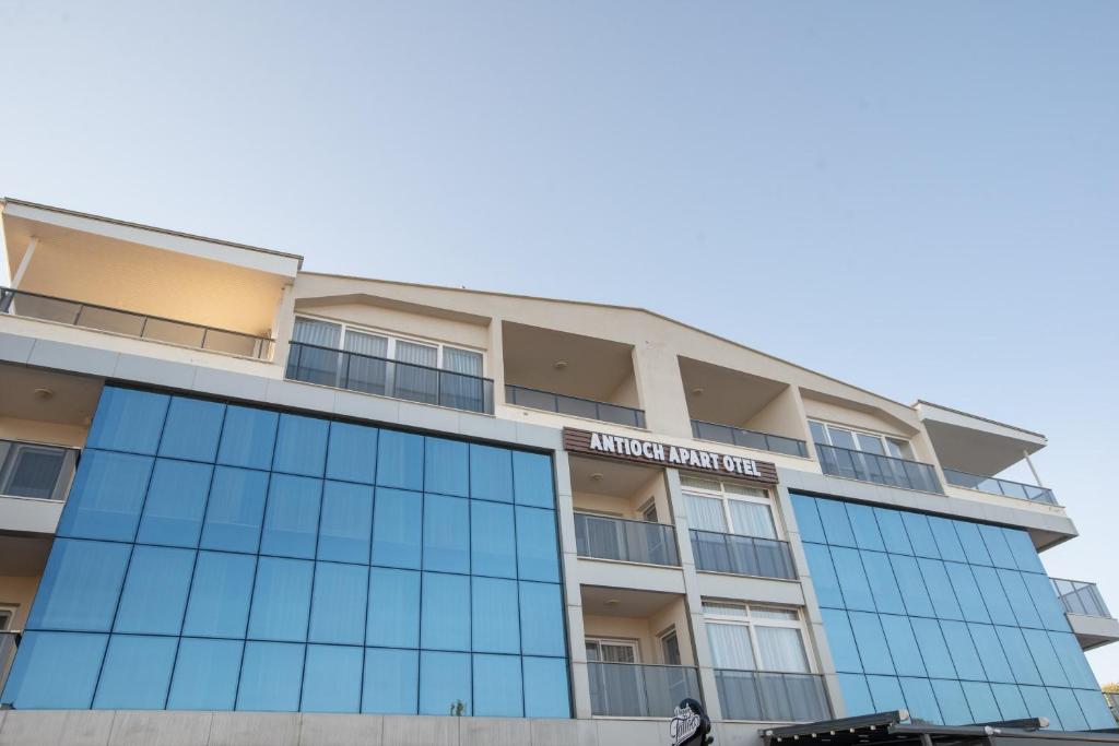 Budova, kde se aparthotel nachází