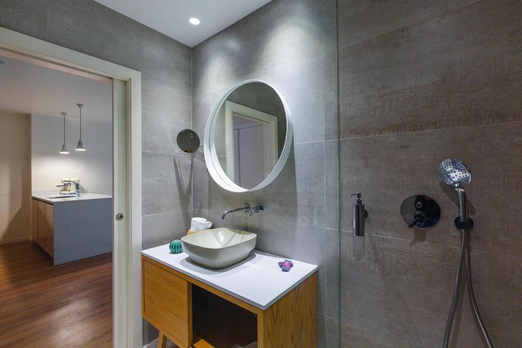 Three House Hotel - 11