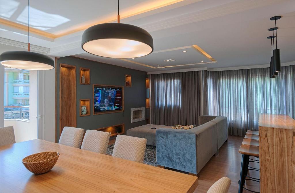 FLORES DA MONTANHA 203 A - 3 SUÍTES NA BORGES!  FLORES DA MONTANHA 203 A - 3 SUÍTES NA BORGES!