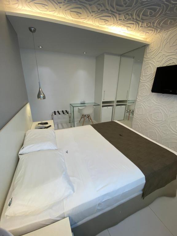  Bianca Praia Hotel
