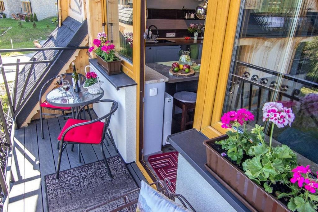 Balkón alebo terasa v ubytovaní Apartament Podkowa z widokiem na Giewont