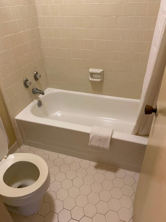 Budget Inn - Chambre Double De Luxe