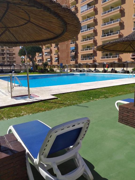 Apartment Primera línea de playa en Pyr, Fuengirola, Spain ...