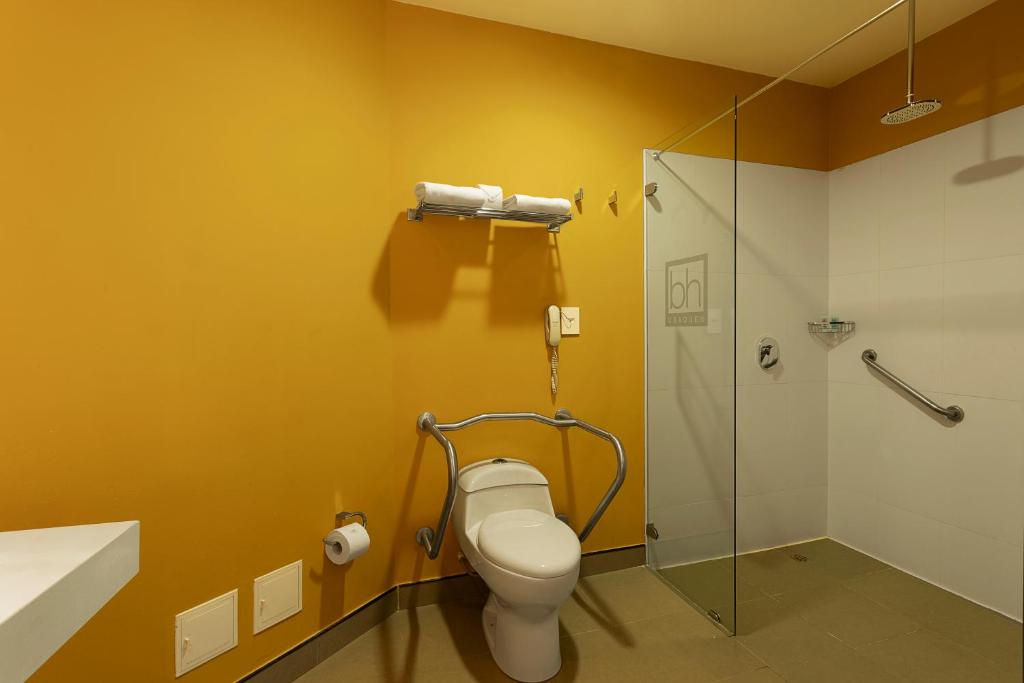 Koupelna v ubytování Hotel bh Usaquén