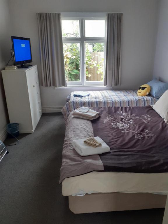 Intrepid Bed & Breakfast