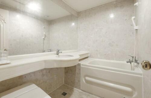 Forbes Hotel - Economy Double Room