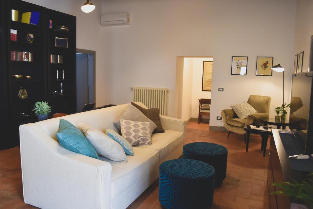 Część wypoczynkowa w obiekcie Del Giglio's Luxury apartment in Piazza della Signoria