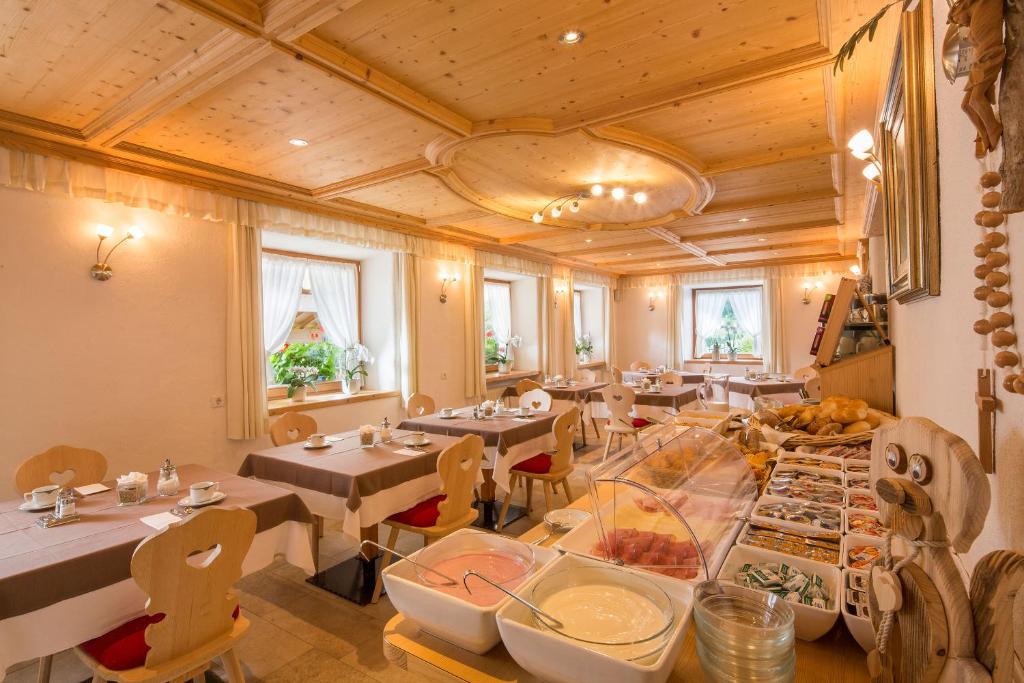 Jedzenie w hotelu lub w pobliżu